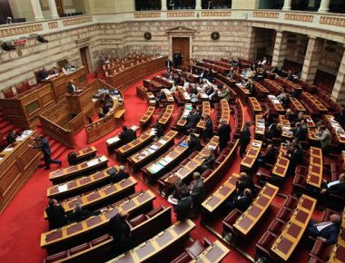 28 βουλευτές του ΣΥΡΙΖΑ ζητούν κατάργηση διάταξης του μνημονίου